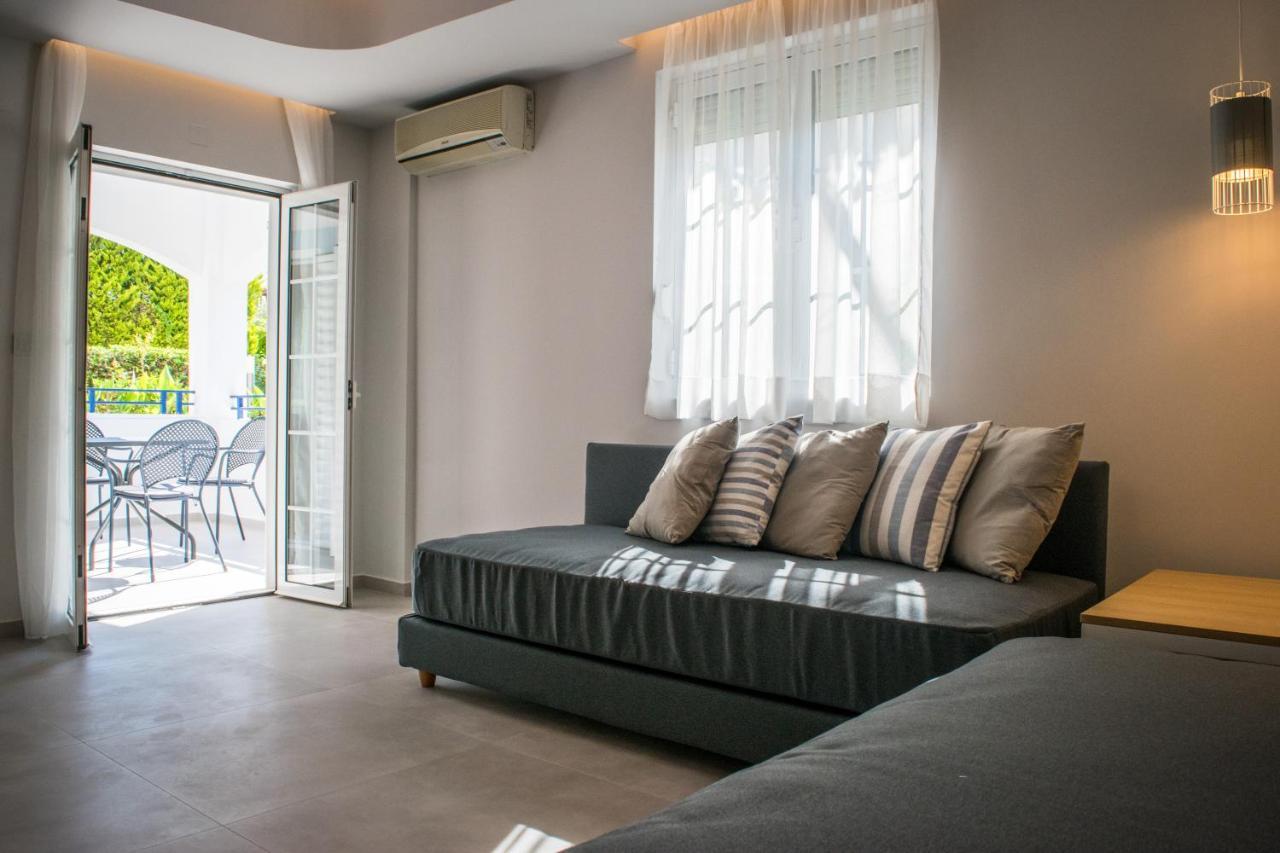 Evdokia Suites Guwes Zewnętrze zdjęcie