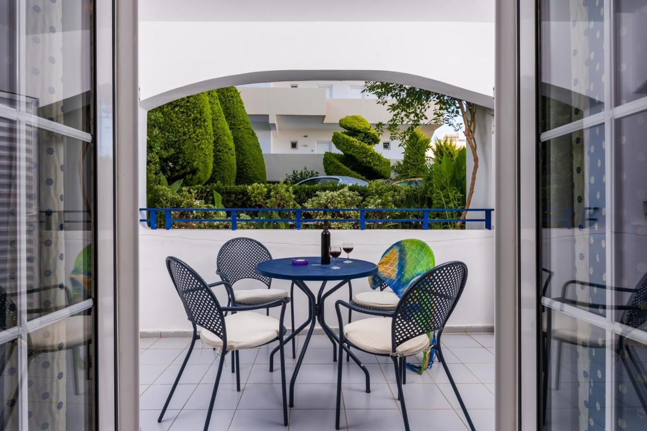 Evdokia Suites Guwes Zewnętrze zdjęcie